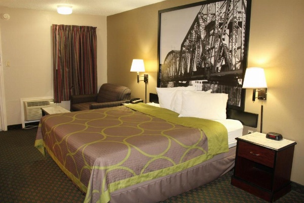 Super 8 by Wyndham Bossier City/Shreveport Area image 19